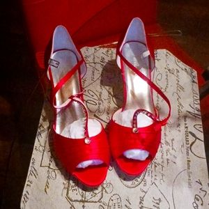 Elegant park low heels